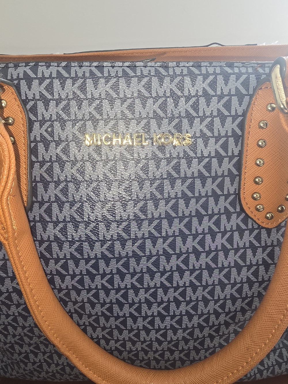 Michael Kors Navy 💙 MK Logo Tote with Tan Handles, Excellent Condition! - Picture 3 of 12